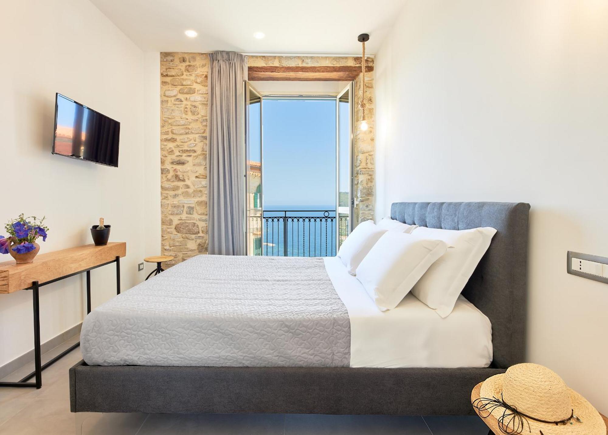 Residenza D'Epoca Tamara Aparthotel กัสเตลลาบาเต ภายนอก รูปภาพ