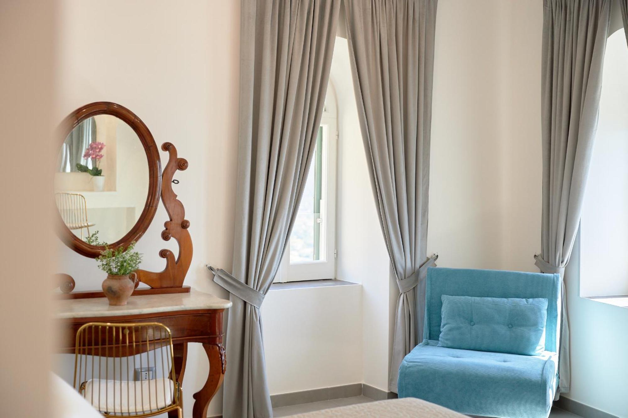 Residenza D'Epoca Tamara Aparthotel กัสเตลลาบาเต ภายนอก รูปภาพ