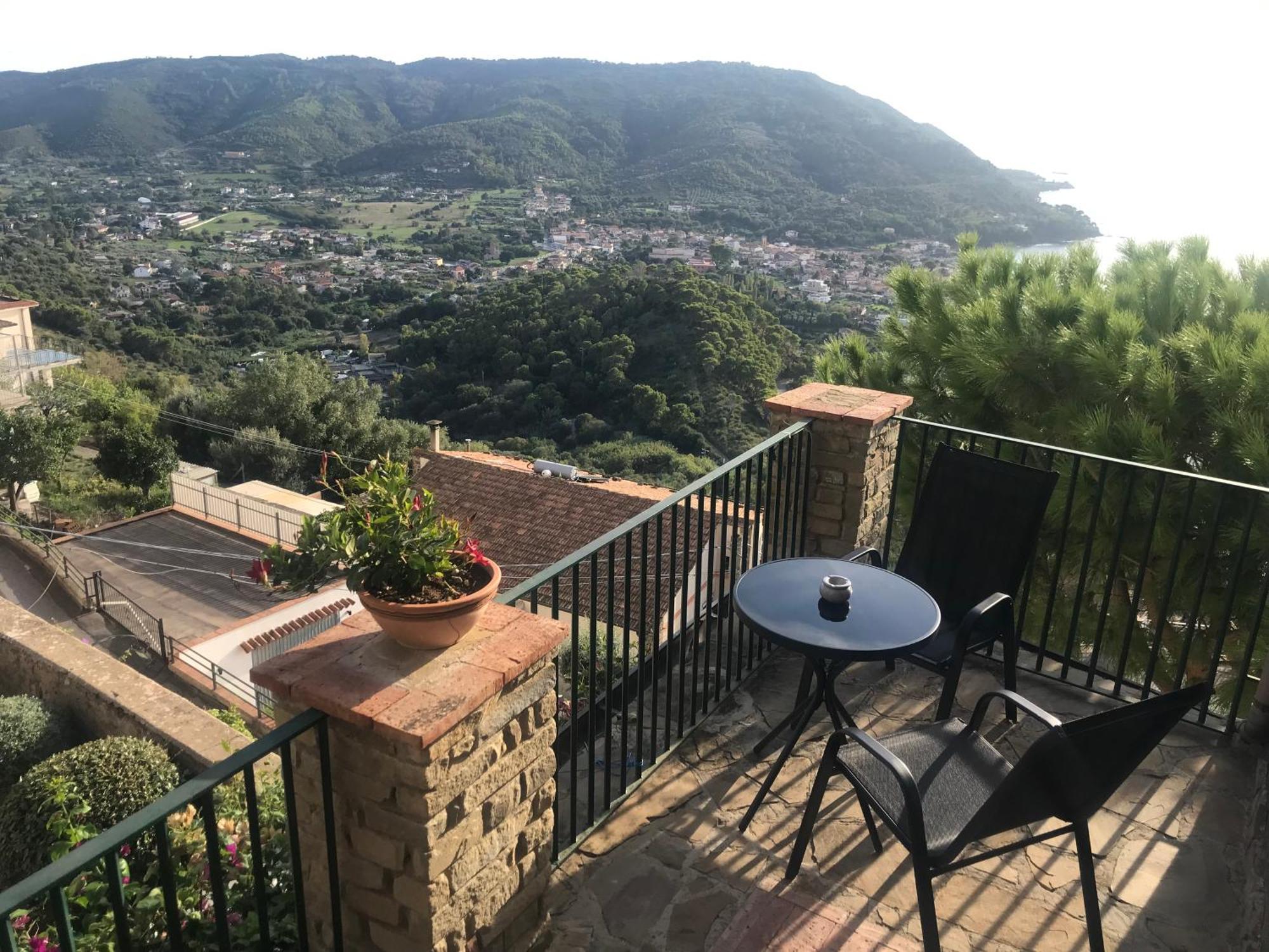 Residenza D'Epoca Tamara Aparthotel กัสเตลลาบาเต ภายนอก รูปภาพ